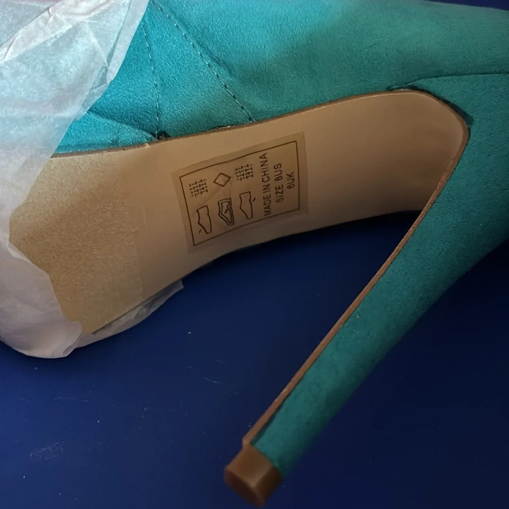 Shoedazzle high heel shoes - Picture 4 of 12